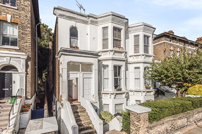 1 Bedroom Flat To Rent In Blackheath Grove London, SE3