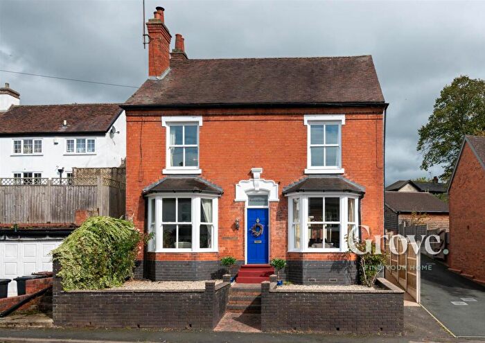 5 Bedroom Detached House For Sale In Bromsgrove Road, Holy Cross, Clent, DY9