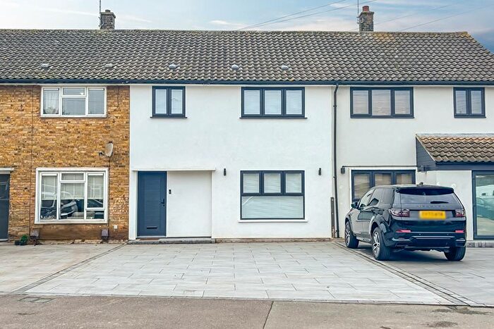 3 Bedroom Terraced House For Sale In Blyth Avenue, Shoeburyness, SS3