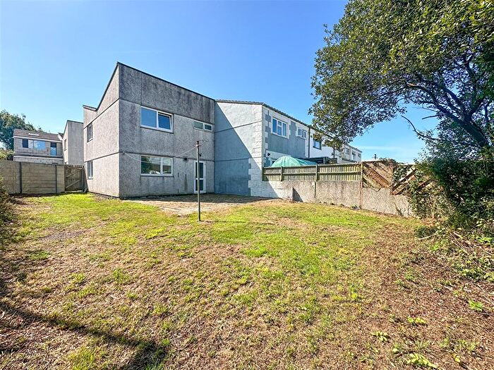 3 Bedroom End Of Terrace House For Sale In Albion Road, Helston, TR13