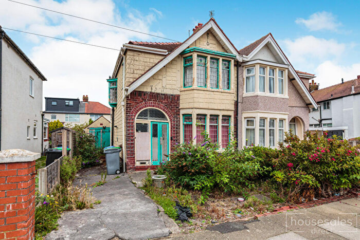 3 Bedroom Semi-Detached House For Sale In Merlyn Road, Thornton-Cleveleys, FY5