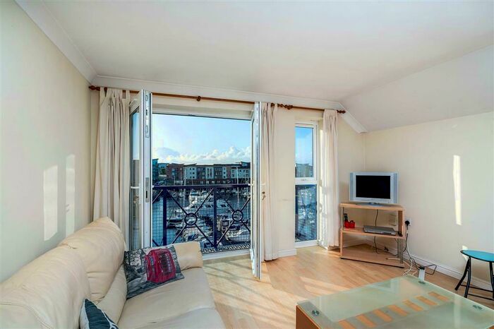 2 Bedroom Flat To Rent In Cork House, Mannheim Quay, Maritime Quarter, SA1