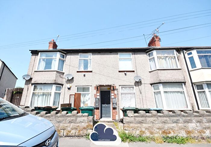 8 Bedroom End Of Terrace House For Sale In Avon Street, Coventry, CV2