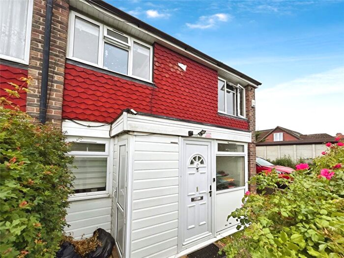 4 Bedroom End Of Terrace House To Rent In Kimpton Road, Sutton, SM3