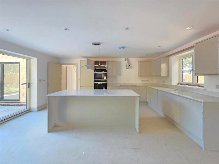 4 Bedroom Detached House For Sale In Pinstock Lane, Gedney, Spalding, PE12