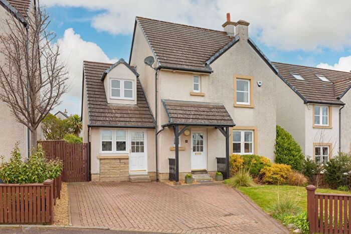 4 Bedroom Detached House For Sale In Bonaly Wester, Bonaly, Edinburgh, EH13
