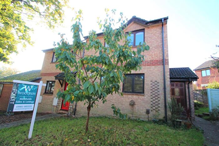 1 Bedroom End Of Terrace House To Rent In Mary Rose Avenue, Wootton Bridge, PO33