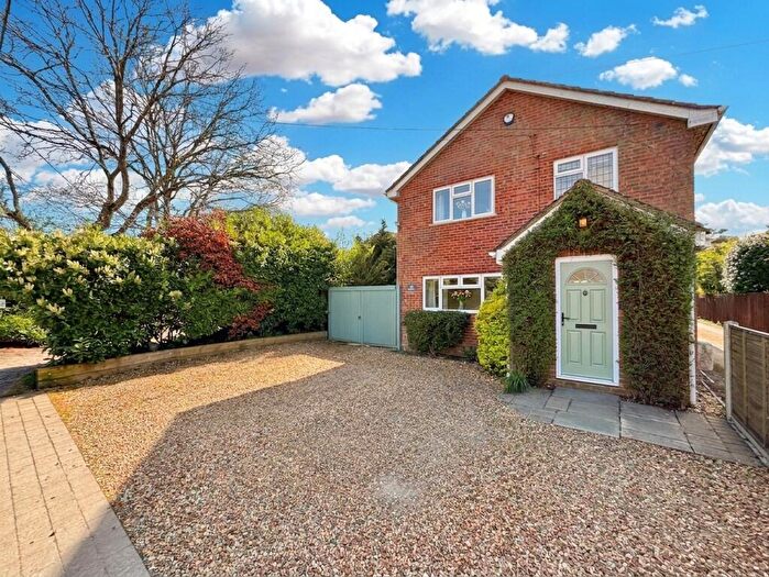 5 Bedroom Detached House For Sale In Camel Green Road, Alderholt, SP6