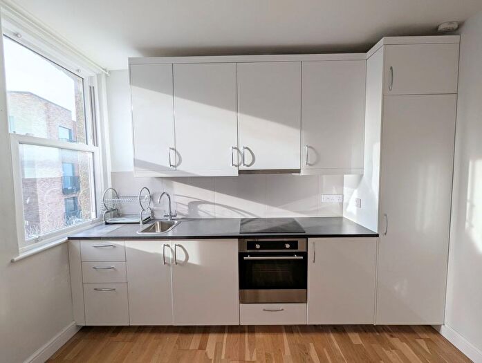 1 Bedroom Flat For Sale In Flat East Street, Bristol, Avon, BS3