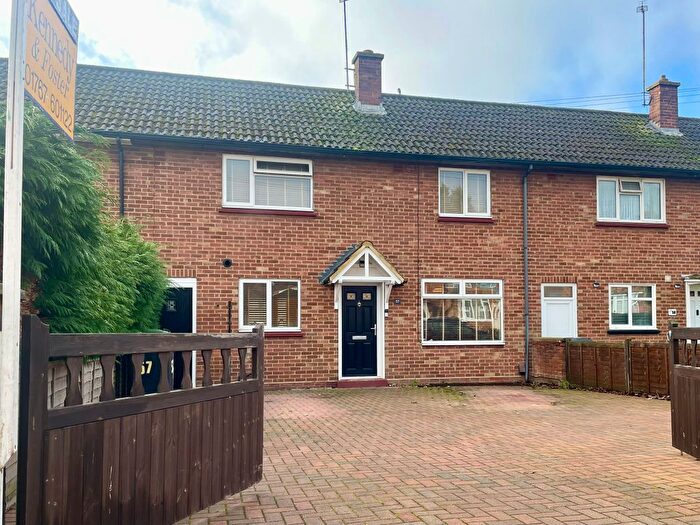 3 Bedroom Semi Detached House For Sale In Lucas Way, Shefford, SG17