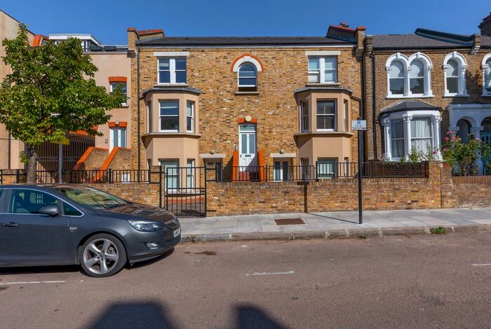 1 Bedroom Flat To Rent In Grenville Road, London, N19