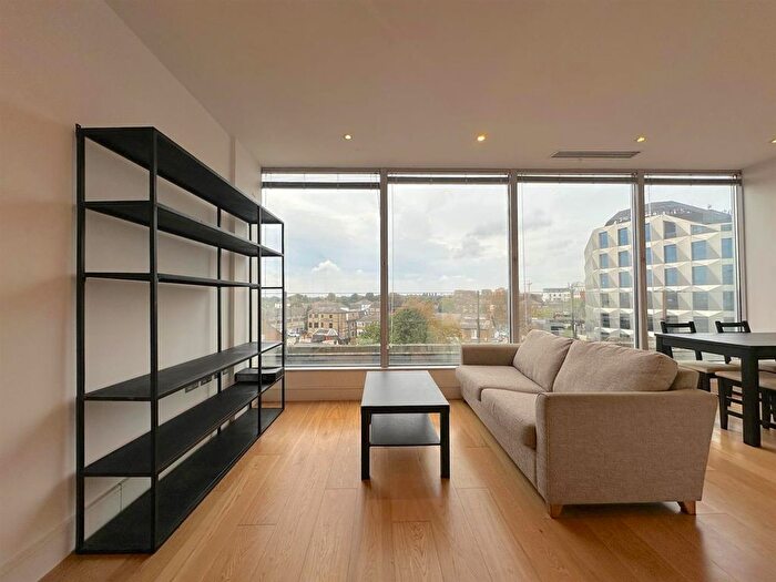 1 Bedroom Flat To Rent In Trinity Square, Staines Road, Hounslow, TW3