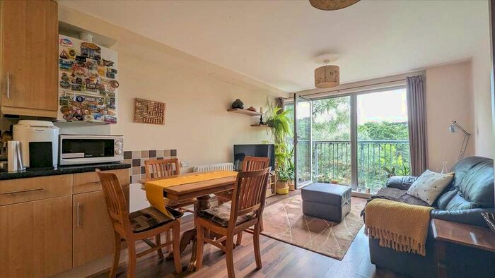 2 Bedroom Flat To Rent In Margaret Mcmillan House, Cundy Road, Royal Docks, E16