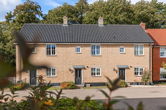 3 Bedroom Terraced House For Sale In Holt, NR25