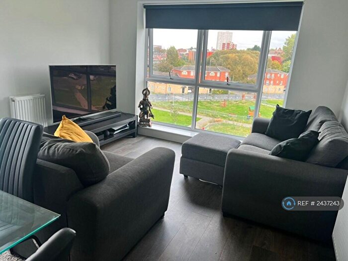 2 Bedroom Flat To Rent In Cadbury House, Birmingham, B5