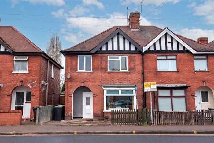 6 Bedroom Semi Detached House For Sale In Queens Road, Beeston, Nottingham, NG9