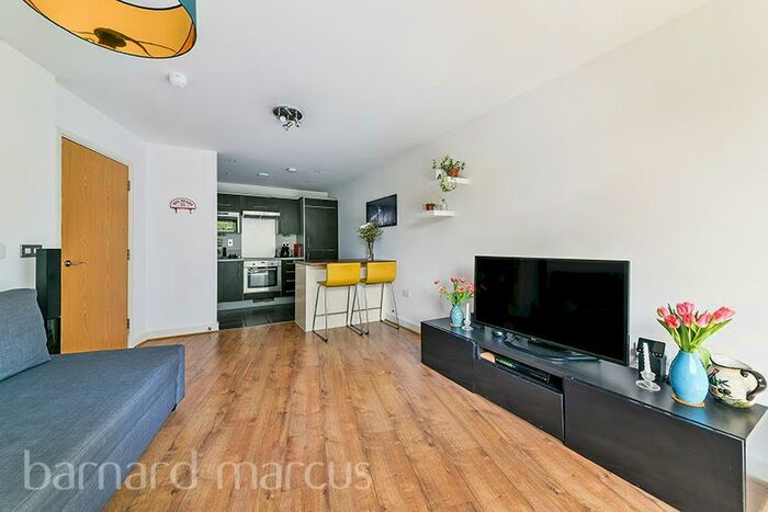 1 Bedroom Apartment To Rent In Hotspur Street, London, SE11