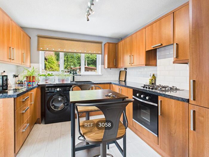 3 Bedroom Detached House To Rent In St Julians Wells Kirk Ella, HU10