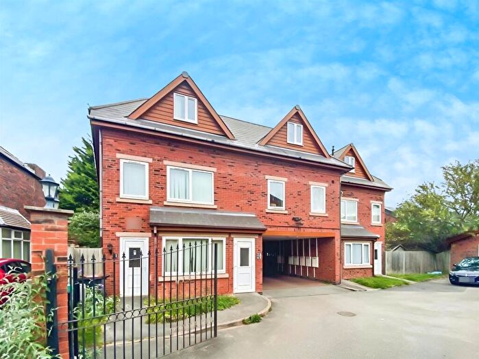 3 Bedroom Flat To Rent In Bottrill Street, Nuneaton, CV11