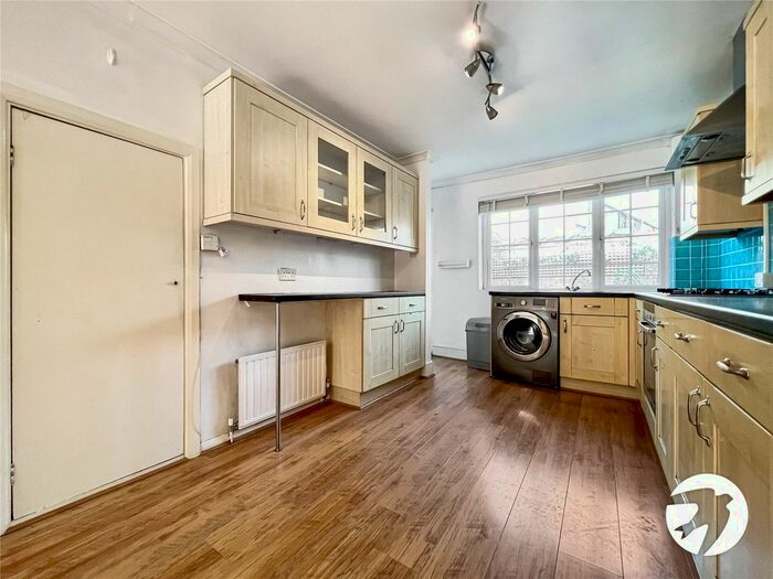 2 Bedroom Terraced House To Rent In Shooters Hill, London, SE18