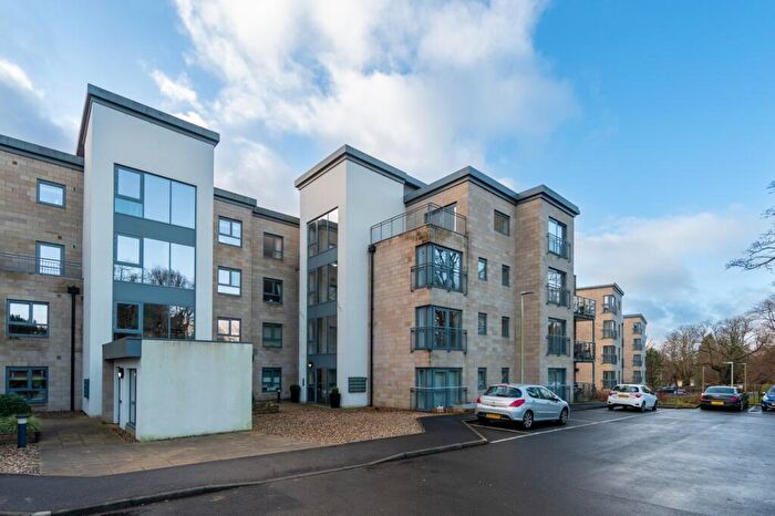 4 Bedroom Apartment To Rent In Silvertrees Gardens, Bothwell, South Lanarkshire, G71