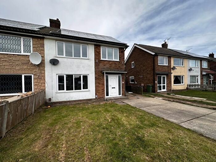 3 Bedroom Semi Detached House To Rent In Talbot Road, Immingham, DN40