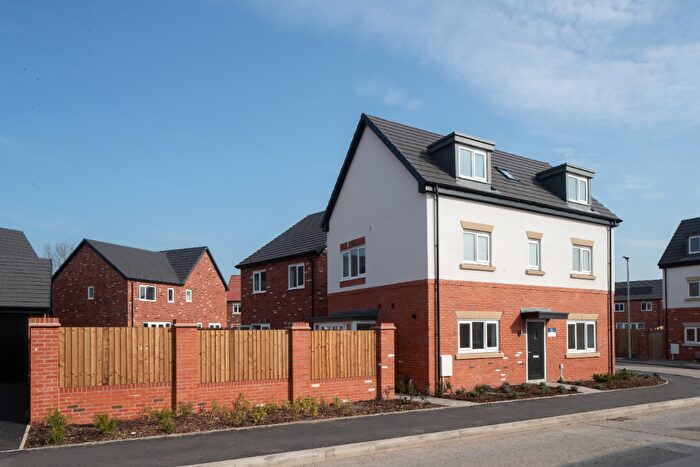 4 Bedroom Detached House For Sale In Brook View, New Warrington Road, Wincham, Cheshire, CW9