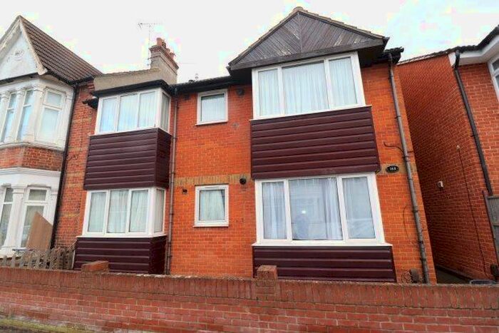 1 Bedroom Flat To Rent In Westborough Road, Westcliff-On-Sea, SS0