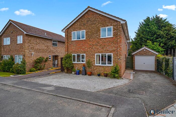 4 Bedroom Detached House For Sale In Town Orchard, Southoe, St. Neots, PE19