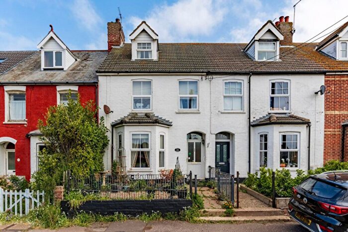 4 Bedroom Terraced House For Sale In Cromer Road, Mundesley, NR11