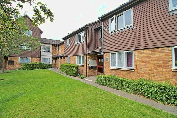 Studio To Rent In Brendon Close, Harlington, UB3