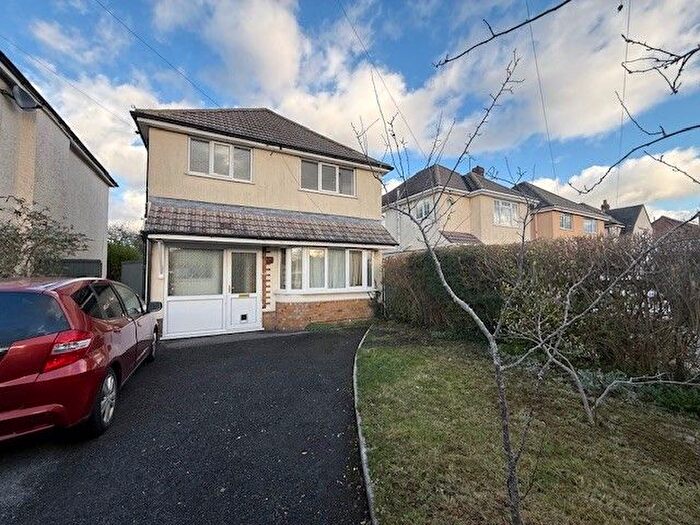 3 Bedroom Property To Rent In Herbert Avenue, Poole, BH12