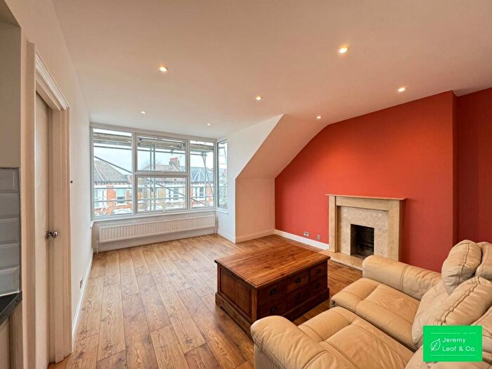 1 Bedroom Apartment To Rent In Fortis Green, East Finchley, N2