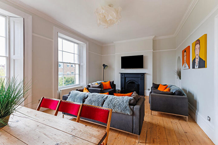 5 Bedroom Semi-Detached House For Sale In Hampton Park, Bristol, BS6