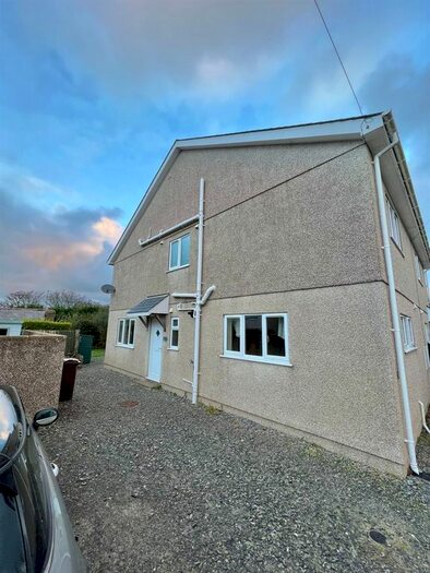 4 Bedroom Semi-Detached House To Rent In Cefn Llwyn, Lon Penrhos, Morfa Nefyn, Pwllheli, LL53