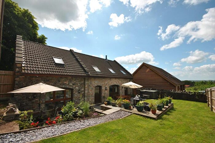 4 Bedroom Detached House For Sale In Venns Gate, Cheddar, BS27
