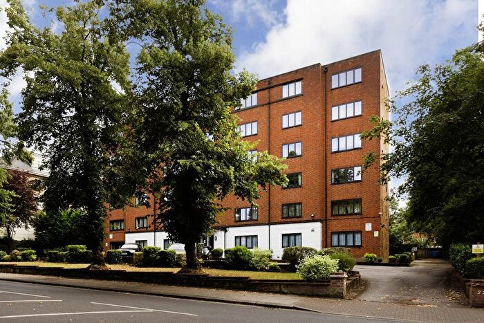 1 Bedroom Flat To Rent In Willesden Lane, London, NW2