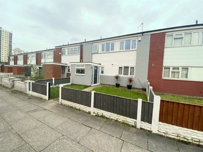 4 Bedroom Terraced House To Rent In Smith Place, Liverpool, Merseyside, L5