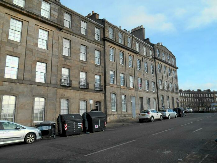 2 Bedroom Flat To Rent In Gardners Crescent, Haymarket, Edinburgh, EH3