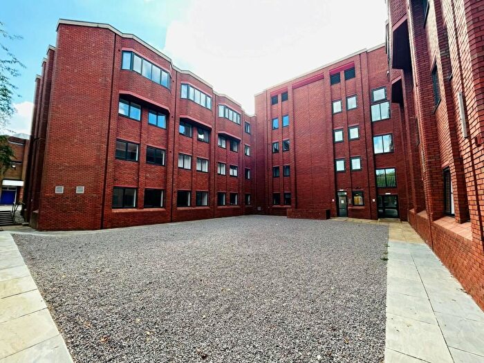 1 Bedroom Flat To Rent In St. Stephens House, Redditch, B97