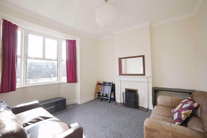 2 Bedroom Flat To Rent In Preston Road, Brighton, BN1