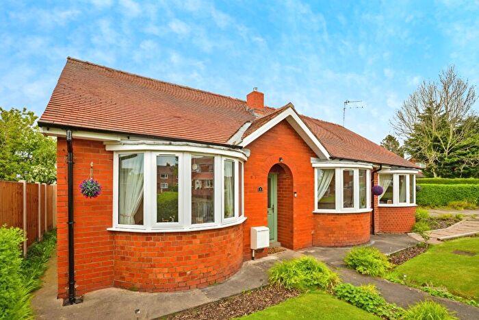 4 Bedroom Bungalow To Rent In Cinnamon Hill Drive North, Walton-le-Dale, Preston, PR5