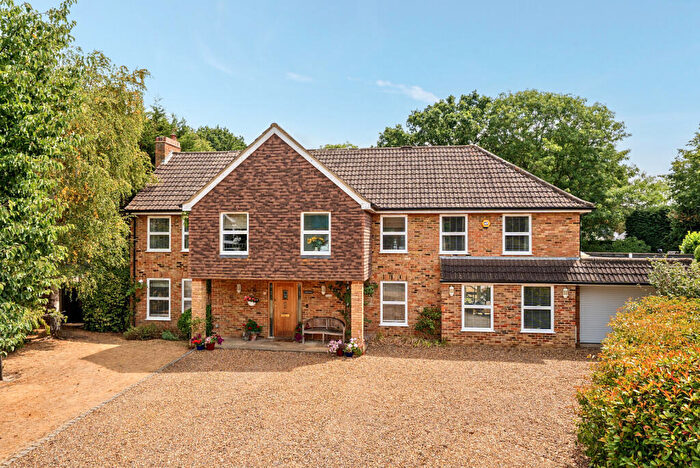5 Bedroom Detached House For Sale In Woodend Park, Cobham, KT11