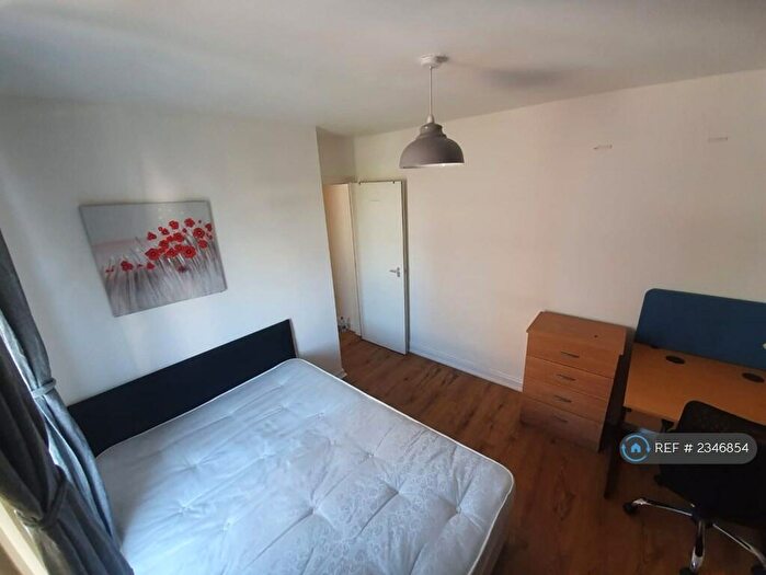 5 Bedroom Semi-Detached House To Rent In Rathbone Road, Wavertree, Liverpool, L15