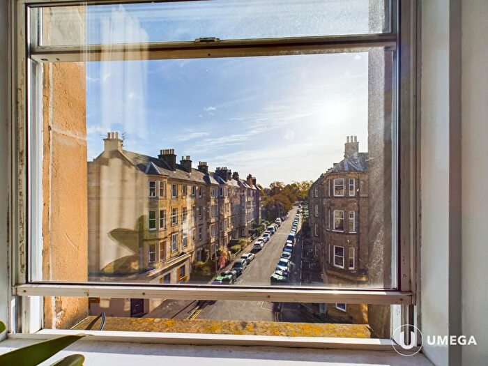 1 Bedroom Apartment To Rent In Harrison Gardens, Polwarth, Edinburgh, EH11