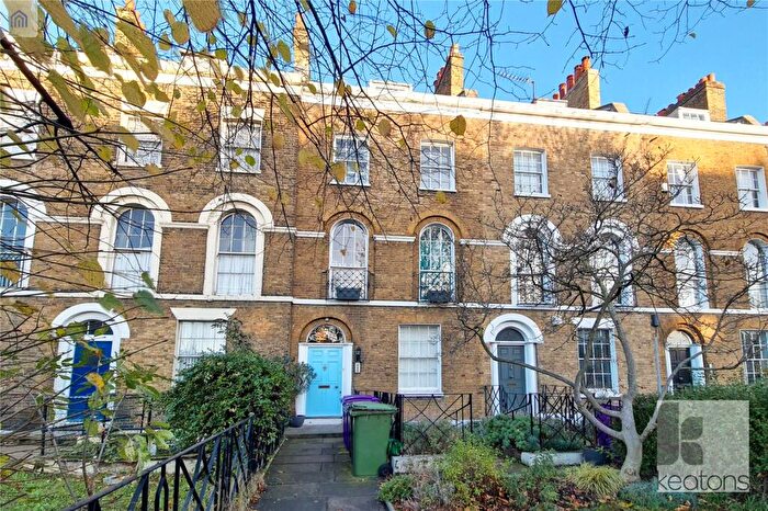1 Bedroom Flat To Rent In Mile End Road, Bow, London, E3