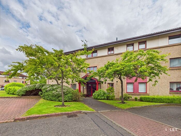 2 Bedroom Flat To Rent In North Werber Place, Fettes, Edinburgh, EH4