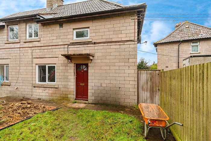 3 Bedroom Semi-Detached House For Sale In Potley Lane, Corsham, SN13
