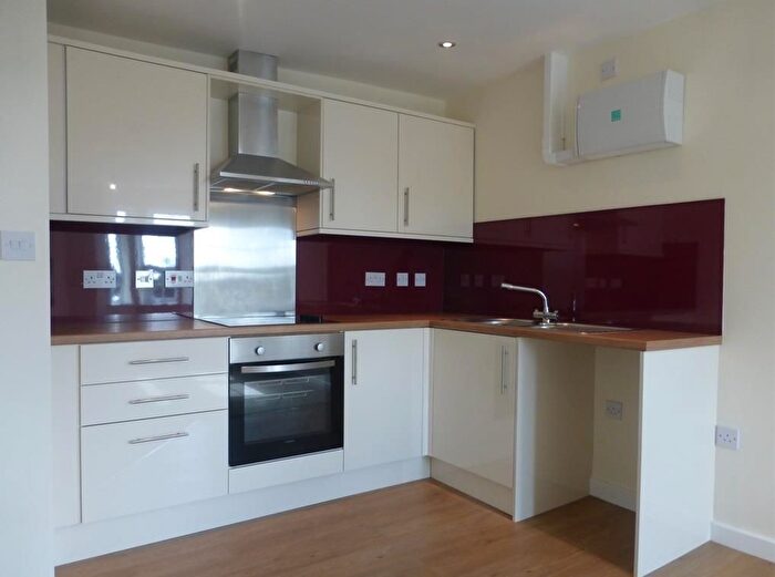 1 Bedroom Flat To Rent In Windway Road, Cardiff, CF5