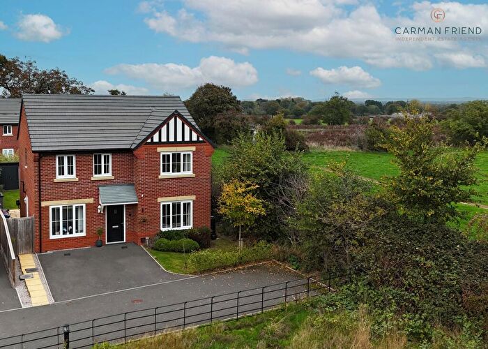 4 Bedroom Detached House For Sale In Harlequin Close, Farndon, CH3